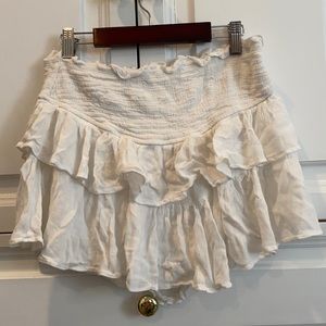 Gab & Kate white ruffle skort